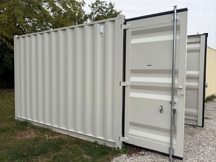 12-ft-small-shipping-container-image-5