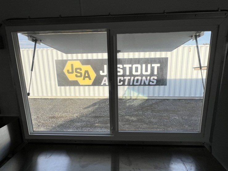 2006-freightliner-mt45-image-45