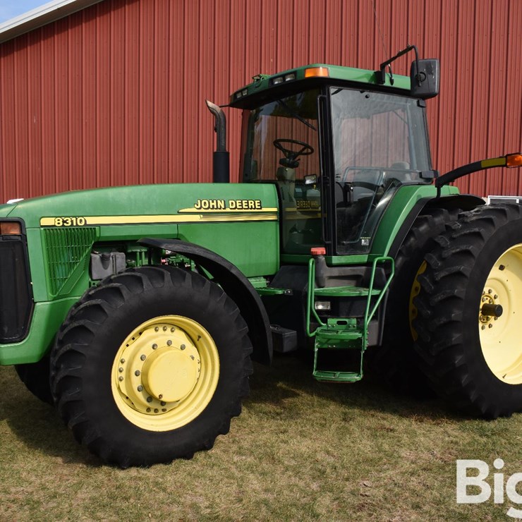 JOHN DEERE 8310
