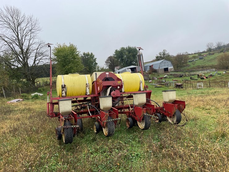 international-400-image-8