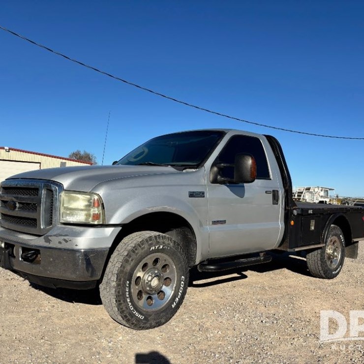 2006 FORD F350 XLT