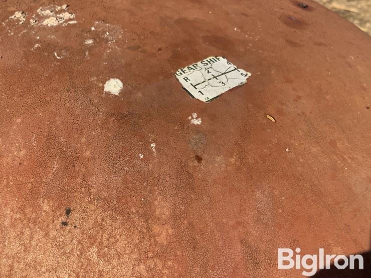 farmall-h-2wd-tractor-image-14