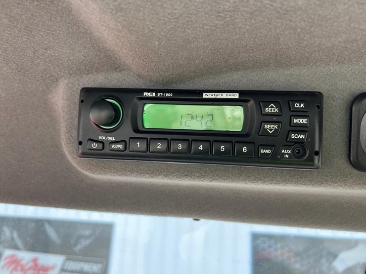 kubota-m7040-image-33