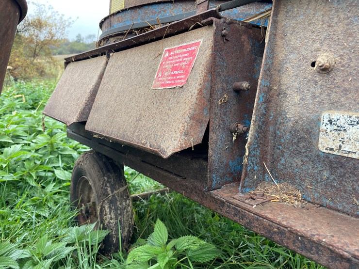 #8136-•-chop'n-bed-bail-chopper-image-18