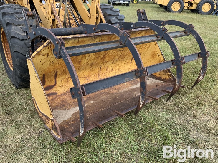 caterpillar-910-image-11