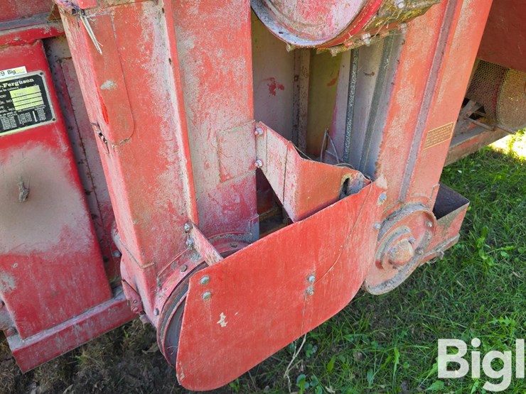 1968-massey-ferguson-410-image-9