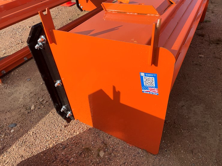 #4076-•-8'-hd-snow-pusher-with-pull-back-attachment-image-2