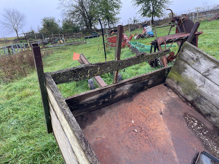 #8130-•-utility-trailer-image-10