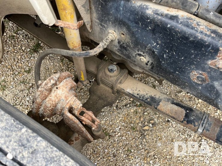 1995-freightliner-fl70-image-64