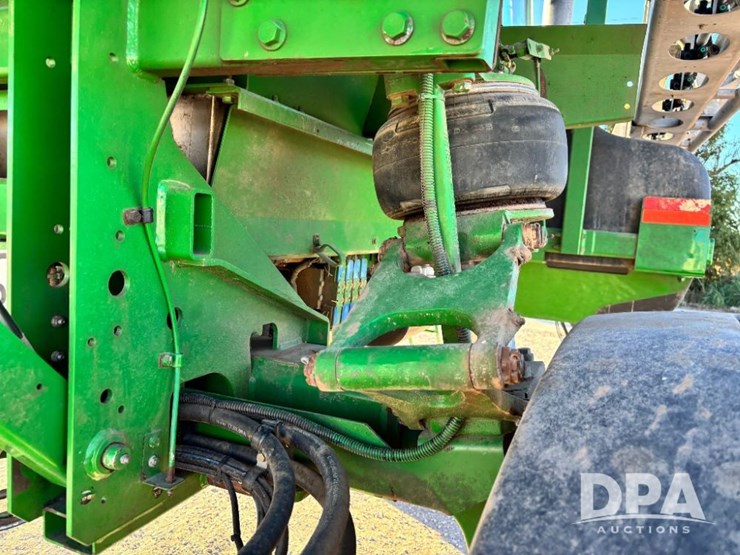 2013-john-deere-4830-image-66