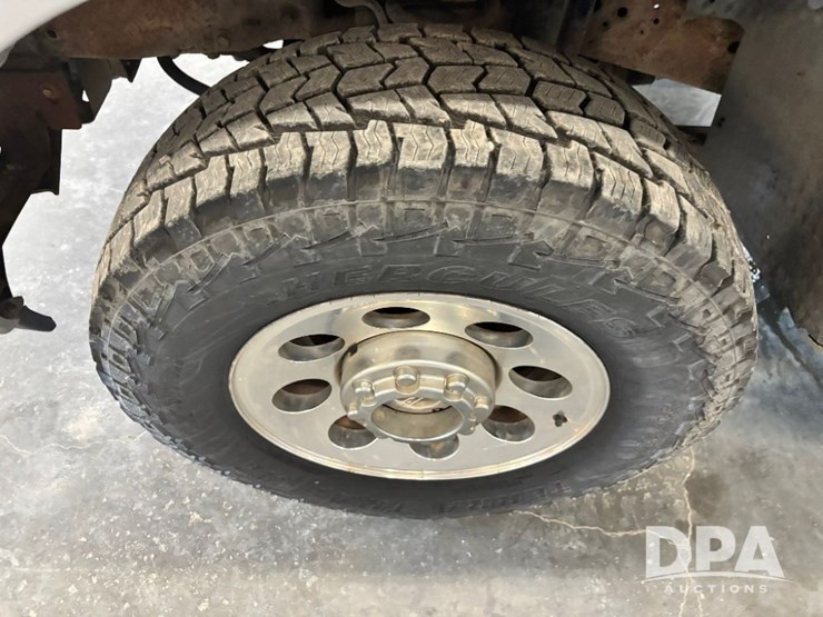 2006-ford-f350-xlt-image-24