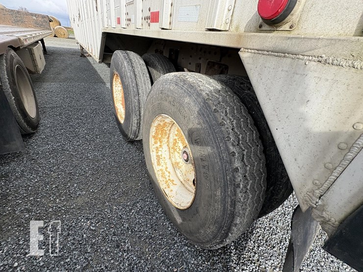 1990-cornhusker-hopper-bottom-image-7