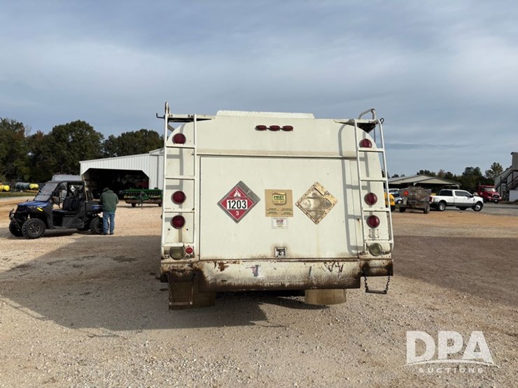 1994-ford-l8000-image-5