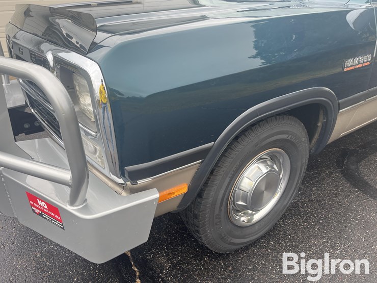 1993-dodge-ram-250-image-15