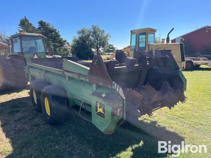 john-deere-680-image-6