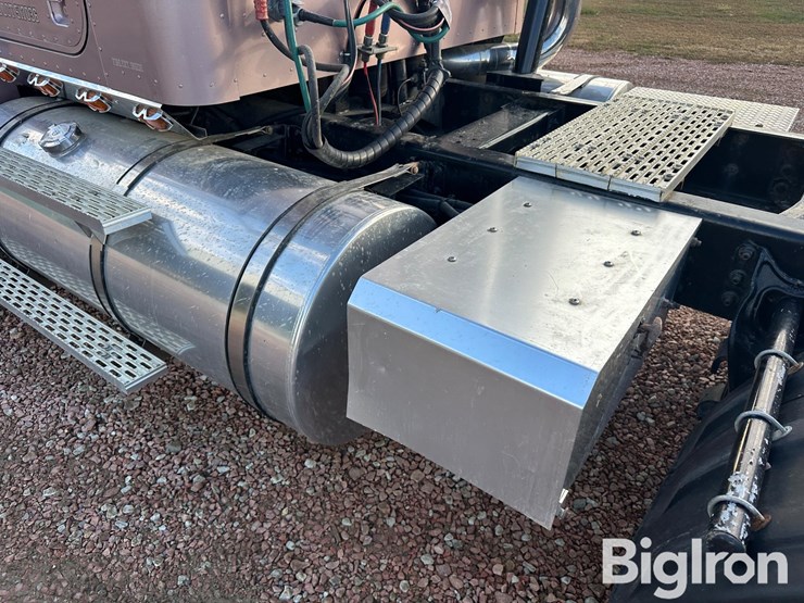 1995-international-9400-image-16