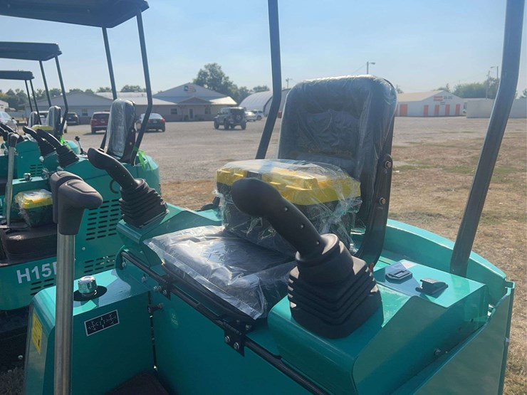 mini-excavator-h15r-image-19