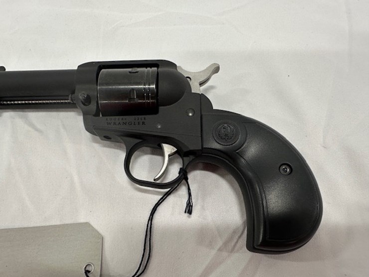 #2025-00029-•-ruger-wrangler-revolver-image-37