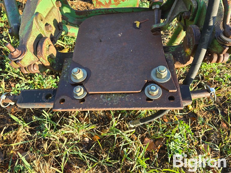 john-deere-7-image-14