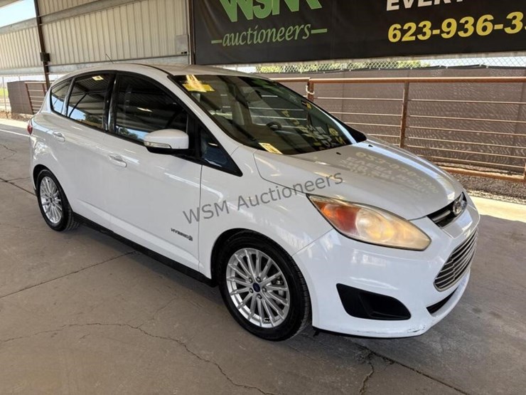 2014-ford-c-max-hybrid-wagon-image-2