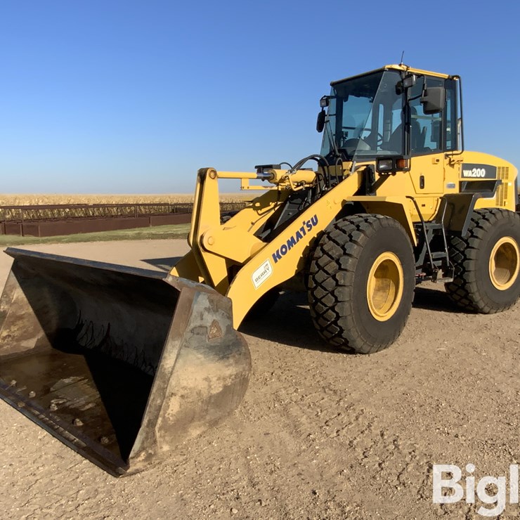 2009 KOMATSU WA200-6