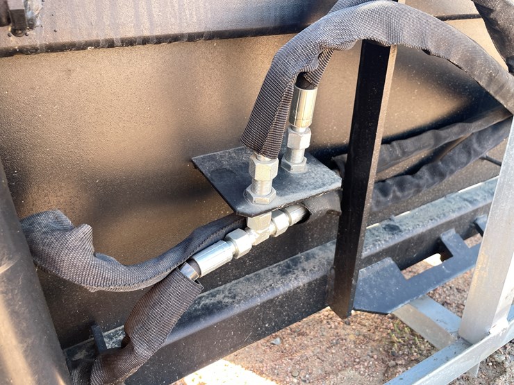 #4102-•-78"-heavy-brush-grapple-bucket-attachment-image-12