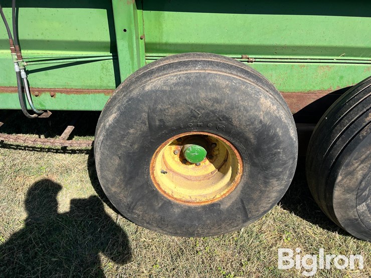 john-deere-680-image-18