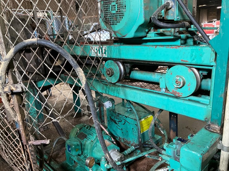 #119-•-helle-automatic-slab-saw-image-26