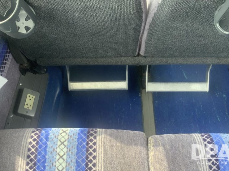 2001-mci-102-el3-image-68