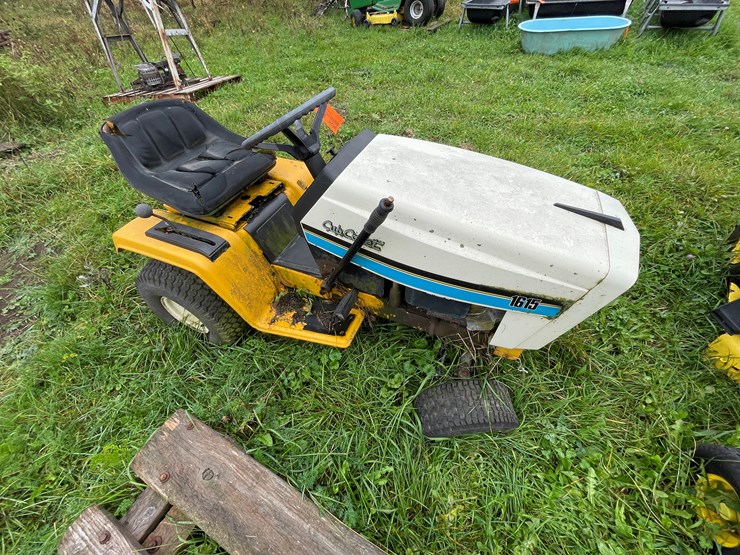 #9624-•-cub-cadet-1615-riding-lawn-mower-image-3