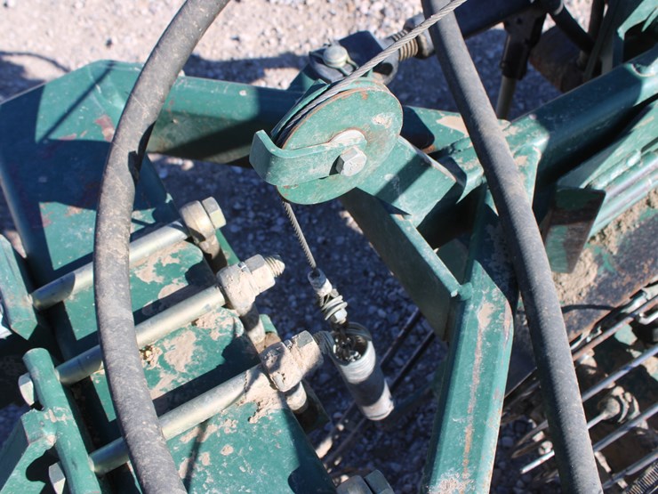 2003-john-deere-8000-image-41