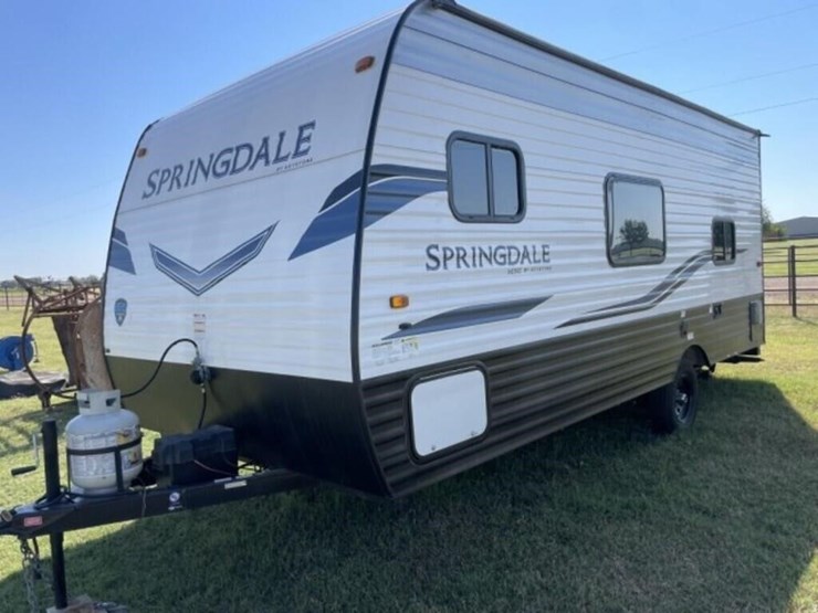 2021-keystone-18'-springdale-mini-travel-trailer-image-9