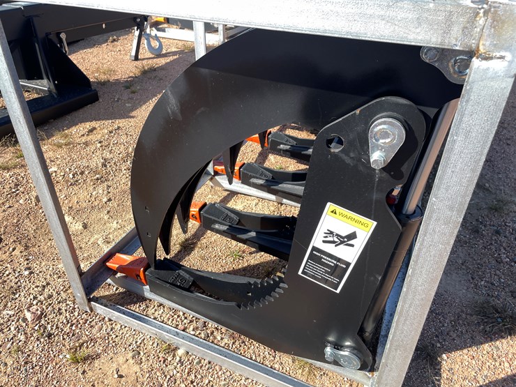 #4101-•-78"-heavy-brush-grapple-bucket-attachment-image-7