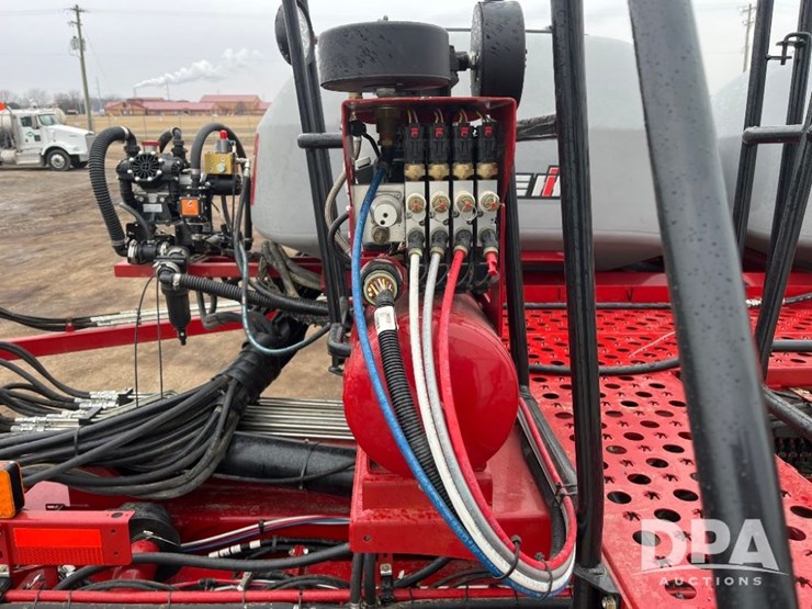 2022-case-ih-2160-image-54