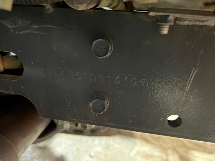 2015-kubota-l4060-image-37