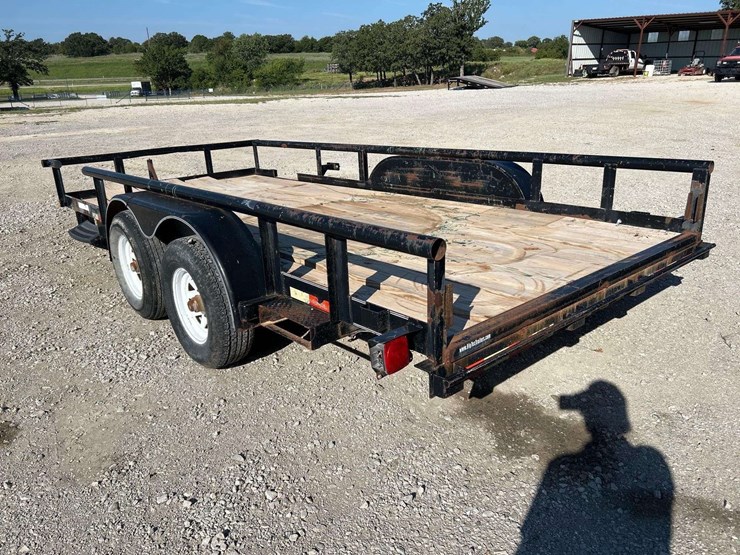 2003-big-tex-10pi-16ft.-t/a-pipe-top-utility-trailer-image-2