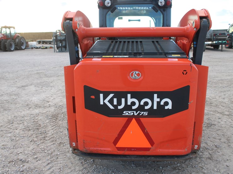 2023-kubota-ssv75-image-36