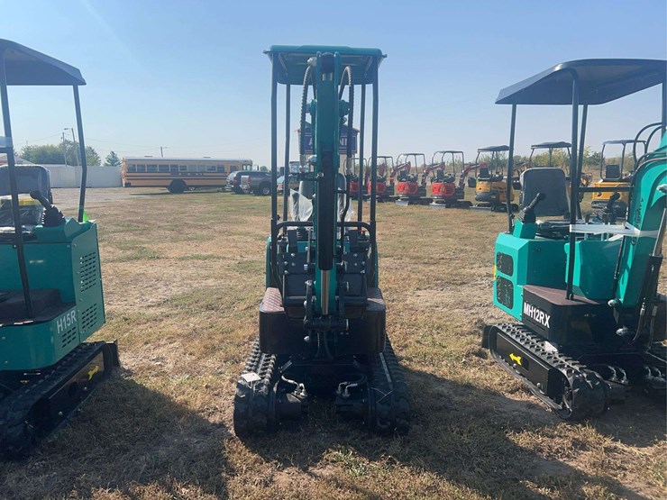 mini-excavator-qh12r-image-8