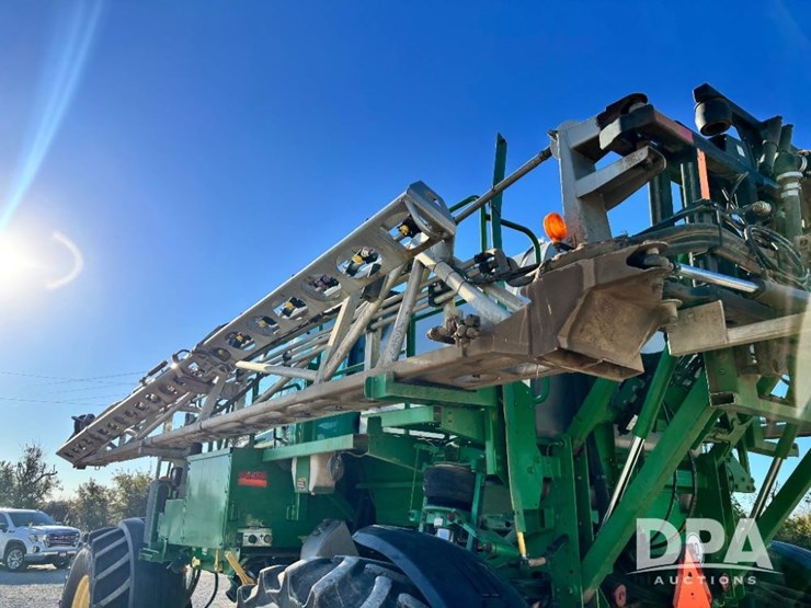 2013-john-deere-4830-image-96