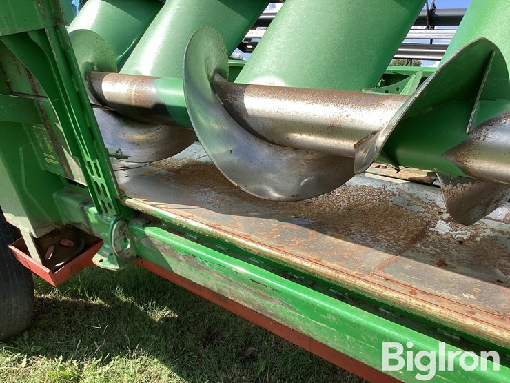 2011-john-deere-608c-image-18