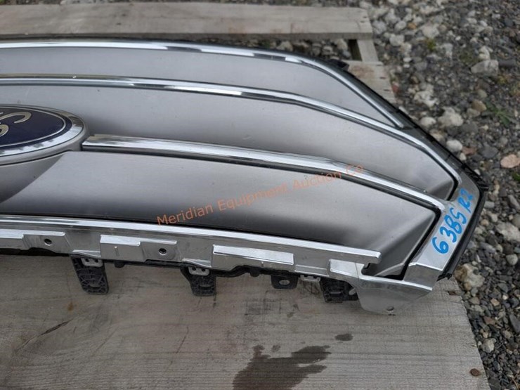 2016-ford-edge-image-5