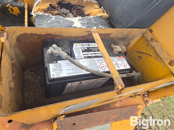 caterpillar-d4d-image-15