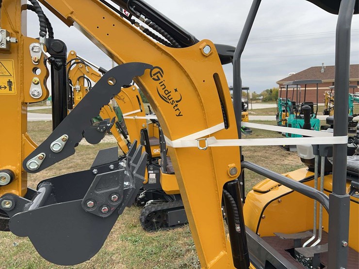 mini-excavator-qk20r-image-9