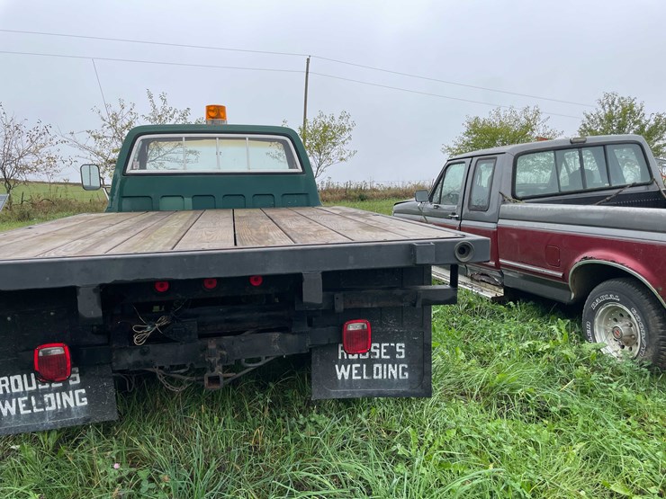 #8043-•-1981-chevy-custom-deluxe-30-truck-(has-wi-title)-image-6