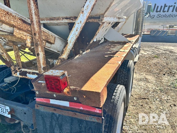 2007-kenworth-t800-image-40