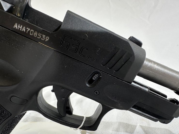 #2025-00068-•-taurus-g3c-pistol-image-28