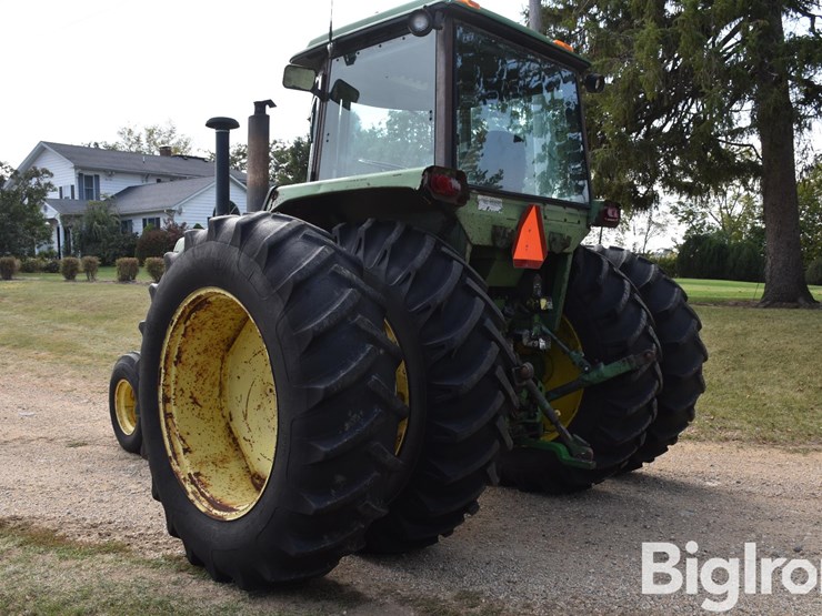 john-deere-4430-image-7