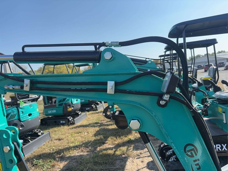 mini-excavator-mh12rx-image-11