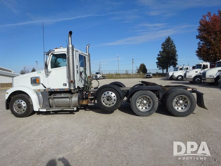 2018-freightliner-coronado-day-cab-glider-truck-(pz13985,-unit-775)-image-37