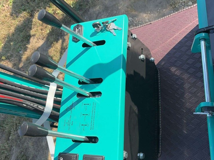 mini-excavator-mh12rx-image-19